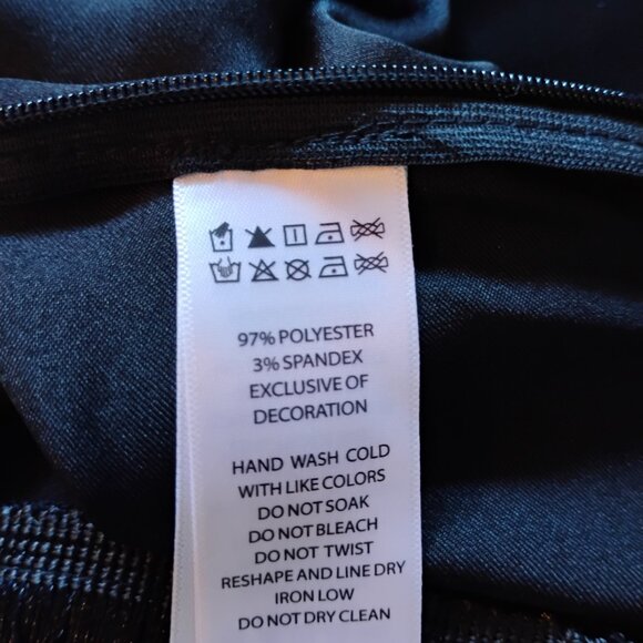 NWT Rachel Zoe 2 (two) piece fringe tank top and skirt set. Small. - Picture 10 of 11